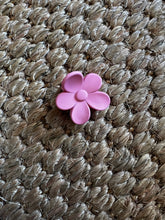 Load image into Gallery viewer, Mini Flower Clips

