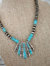 Load image into Gallery viewer, Navajo Pearl Beaded Necklace Trapezoid Fringe
