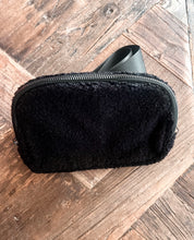 Load image into Gallery viewer, Sherpa Fanny Pack
